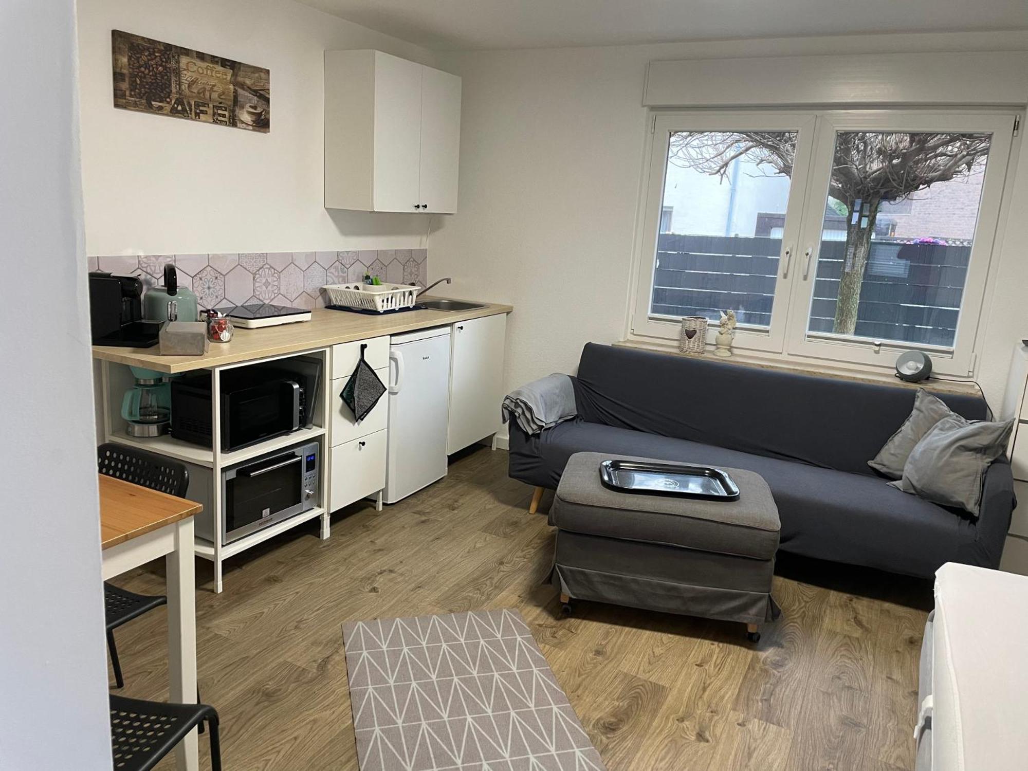 Gemuetliche 1-Zimmer Wohnung Mit Eigenem Eingang Wesseling Exterior photo